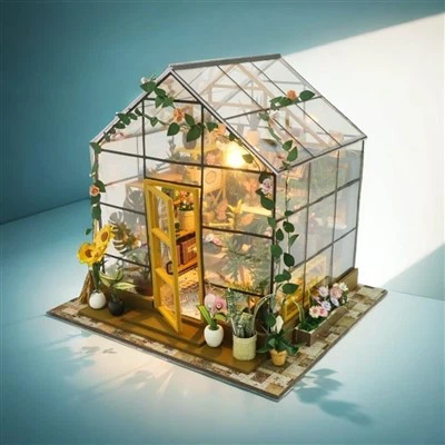 Kääbusnukumaja isetehtud miniatuurne nukumaja komplekt Puidust nukumaja